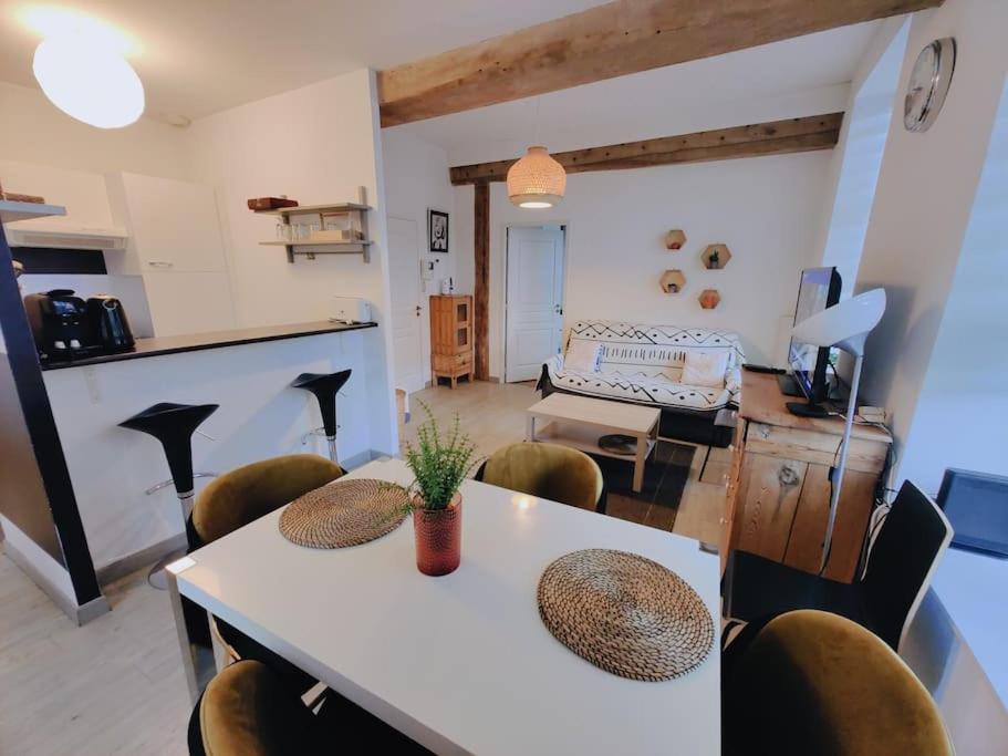 Appartement Lumineux Et Calme Parking Gratuit Lille Zewnętrze zdjęcie
